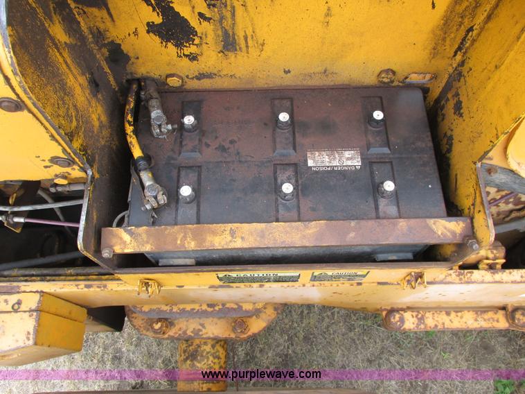 image for item A8642 International H90E Payloader wheel loader