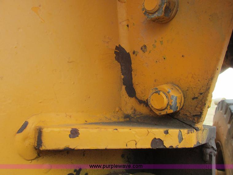 image for item A8642 International H90E Payloader wheel loader