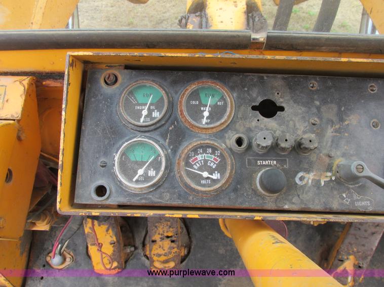 image for item A8642 International H90E Payloader wheel loader