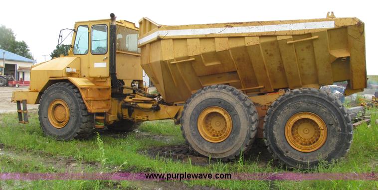 image for item D7468 1998 Moxy MT40 haul truck