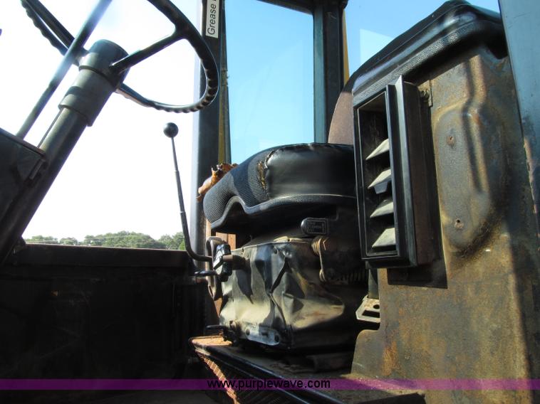 image for item D7476 1981 John Deere 544C wheel loader