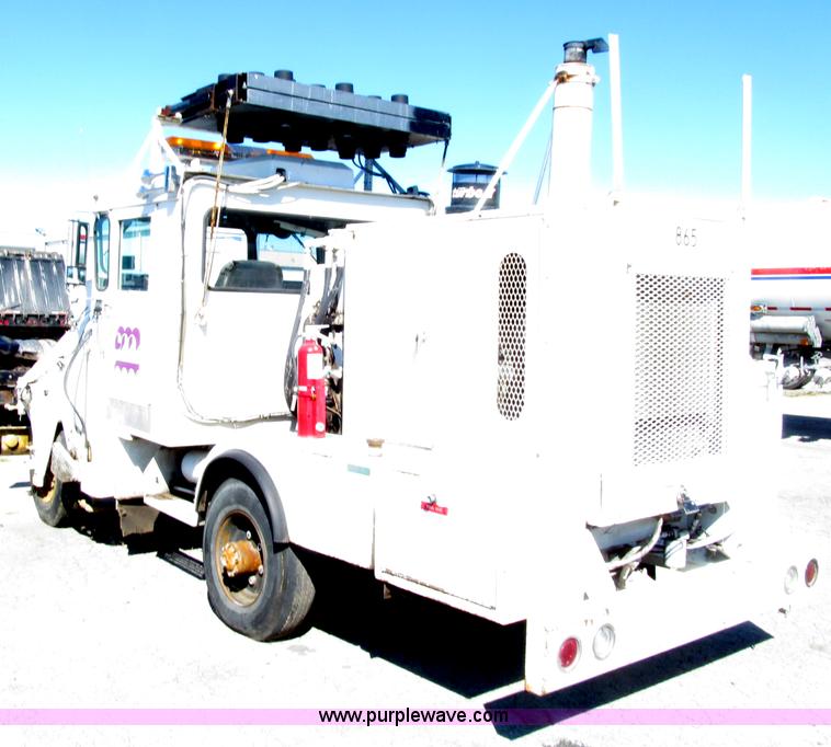 image for item D7477 Ban Corporation self-propelled paint striping machine