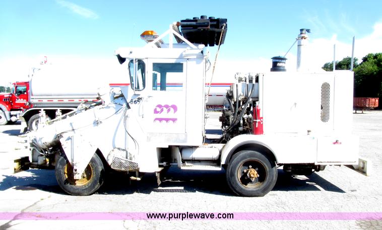 image for item D7477 Ban Corporation self-propelled paint striping machine