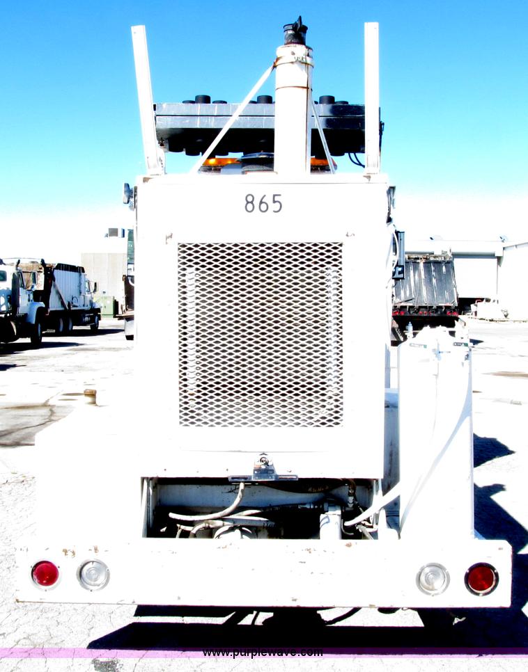 image for item D7477 Ban Corporation self-propelled paint striping machine