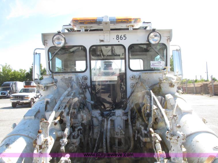 image for item D7477 Ban Corporation self-propelled paint striping machine