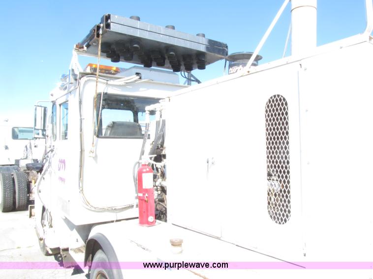 image for item D7477 Ban Corporation self-propelled paint striping machine