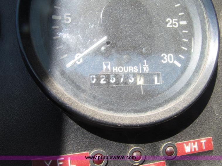 image for item D7477 Ban Corporation self-propelled paint striping machine