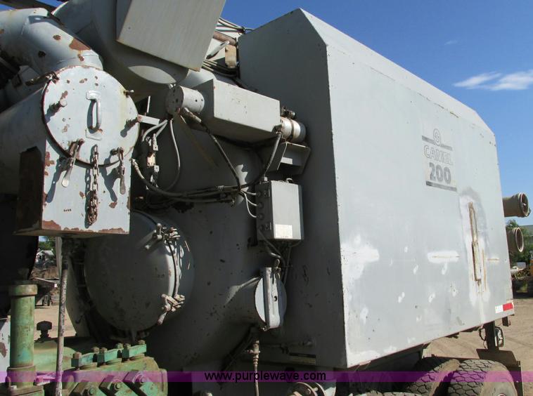 image for item E5189 1990 International 4900 vacuum truck