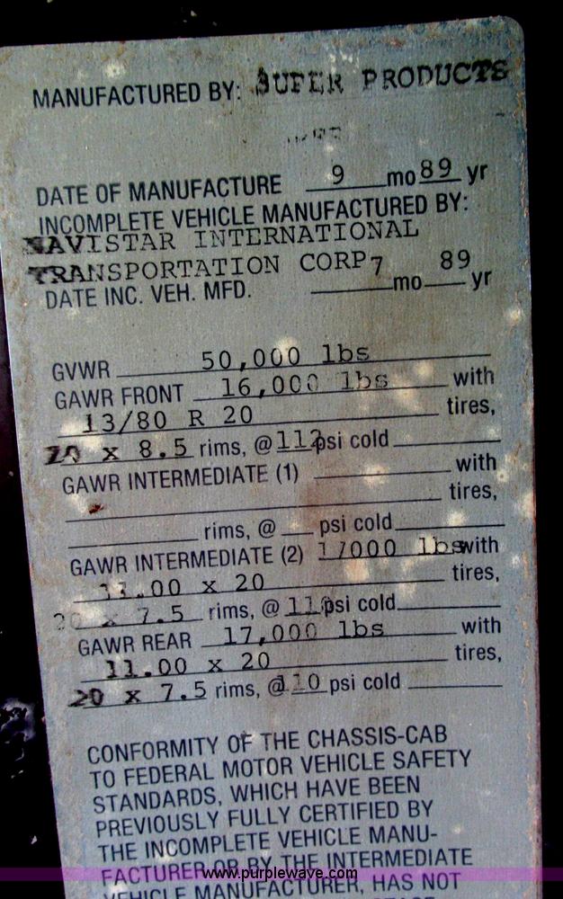 image for item E5189 1990 International 4900 vacuum truck