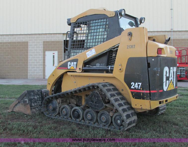 image for item E5193 2003 Caterpillar 247 track skid steer