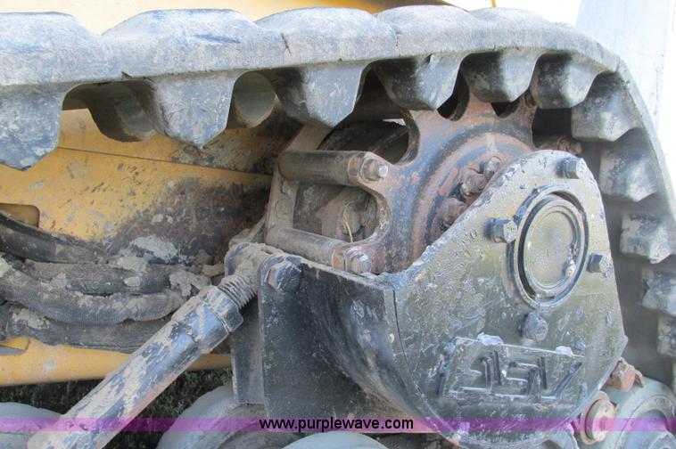 image for item E5193 2003 Caterpillar 247 track skid steer