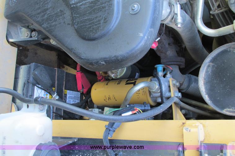 image for item E5193 2003 Caterpillar 247 track skid steer