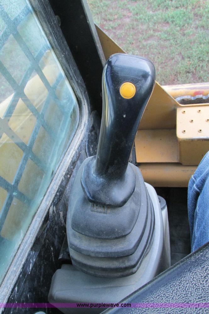 image for item E5193 2003 Caterpillar 247 track skid steer