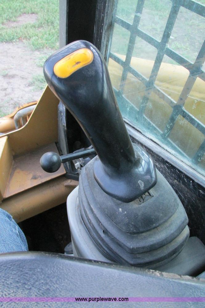 image for item E5193 2003 Caterpillar 247 track skid steer