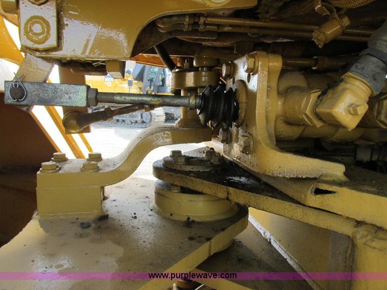 image for item G8993 1987 Komatsu WA150-1 wheel loader