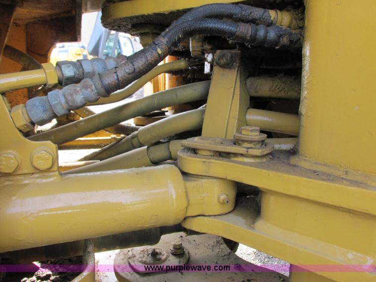 image for item G8993 1987 Komatsu WA150-1 wheel loader