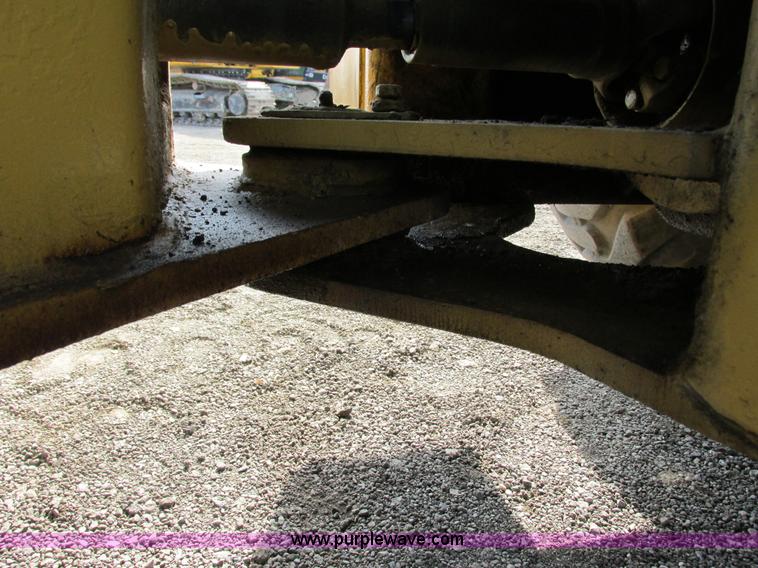 image for item G8993 1987 Komatsu WA150-1 wheel loader