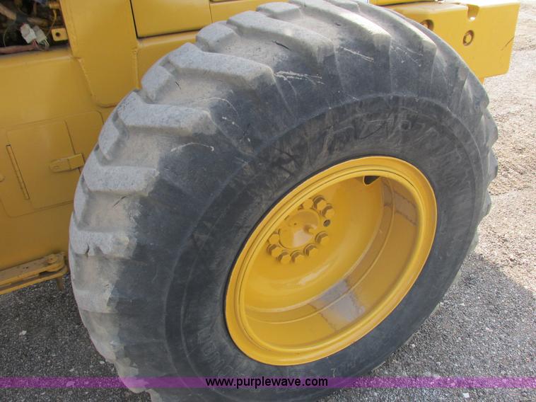 image for item G8993 1987 Komatsu WA150-1 wheel loader