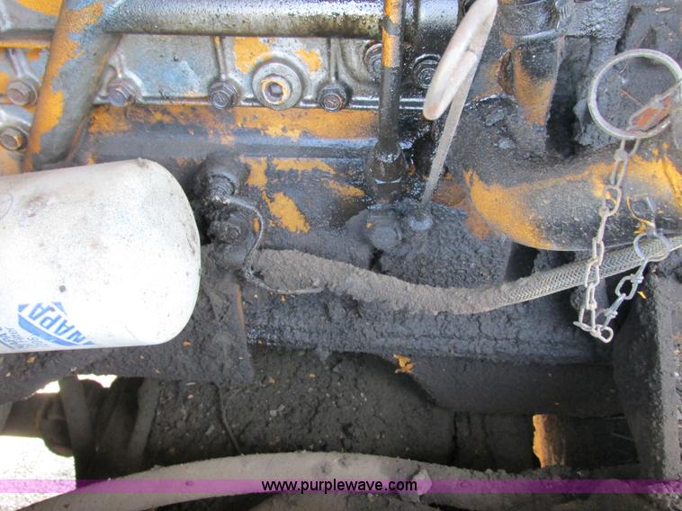 image for item G8993 1987 Komatsu WA150-1 wheel loader