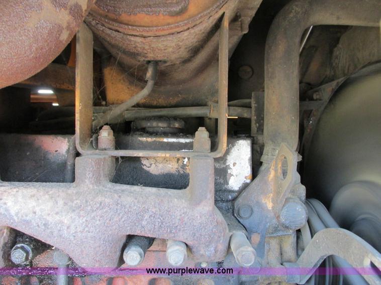 image for item G8993 1987 Komatsu WA150-1 wheel loader