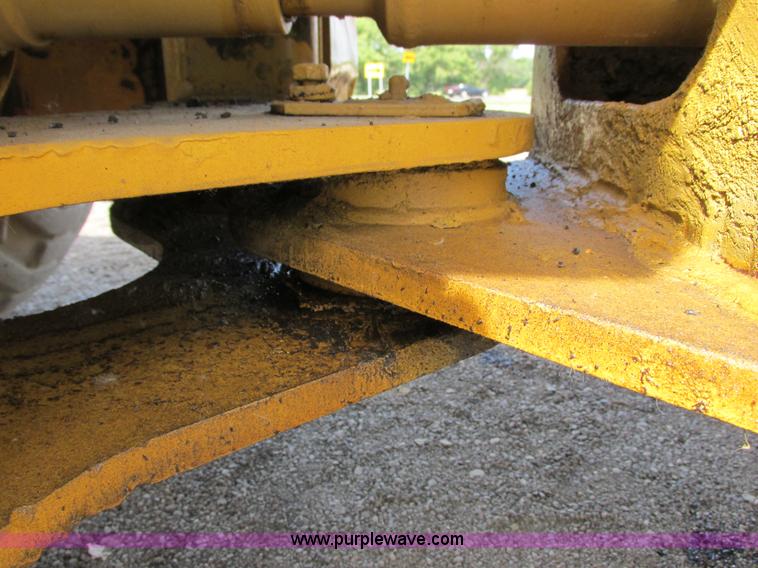 image for item G8993 1987 Komatsu WA150-1 wheel loader