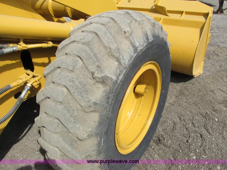 image for item G8993 1987 Komatsu WA150-1 wheel loader