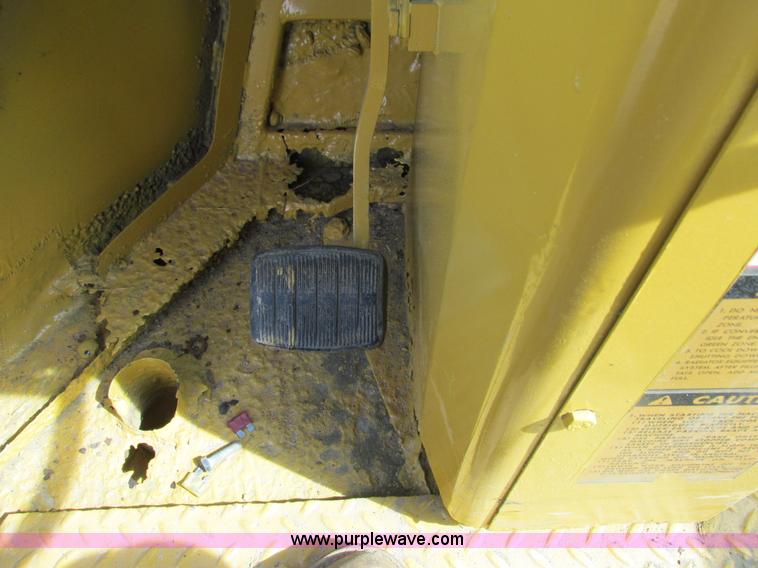 image for item G8993 1987 Komatsu WA150-1 wheel loader