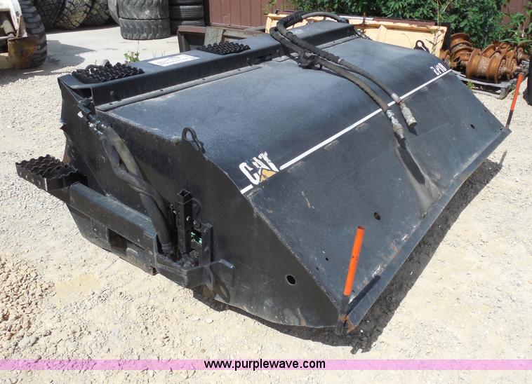 image for item H9809 Caterpillar BT18 skid steer broom