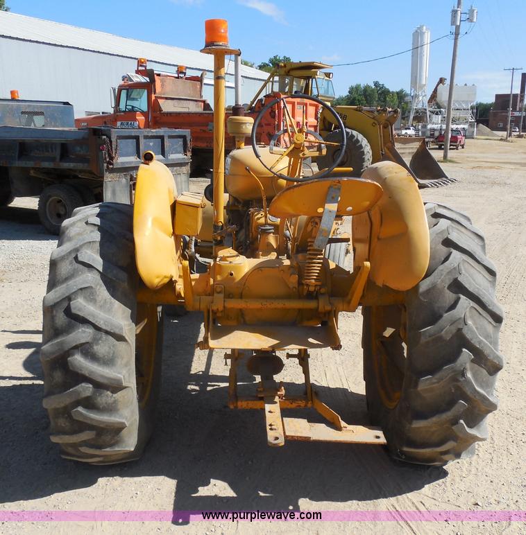 image for item H9811 1950 Allis Chalmers WD-45 tractor