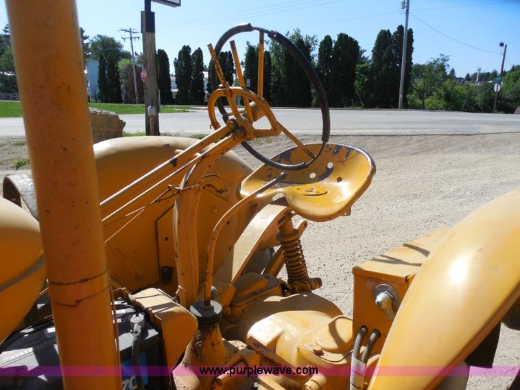 image for item H9811 1950 Allis Chalmers WD-45 tractor