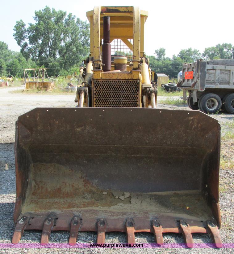 image for item I4250 1970 Caterpillar 955K track loader