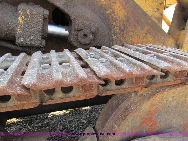 image for item I4250 1970 Caterpillar 955K track loader