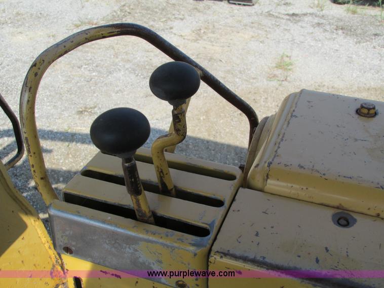 image for item I4250 1970 Caterpillar 955K track loader