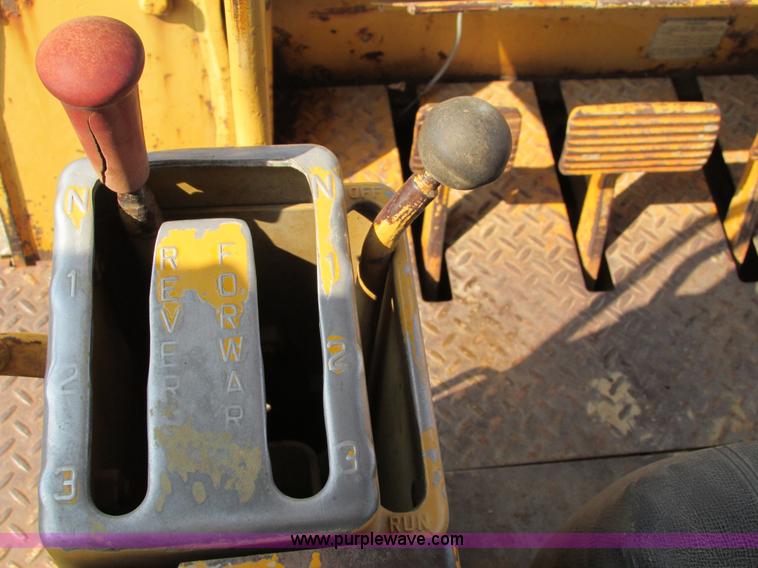 image for item I4250 1970 Caterpillar 955K track loader