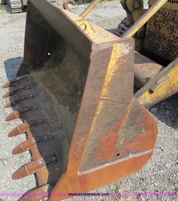 image for item I4250 1970 Caterpillar 955K track loader