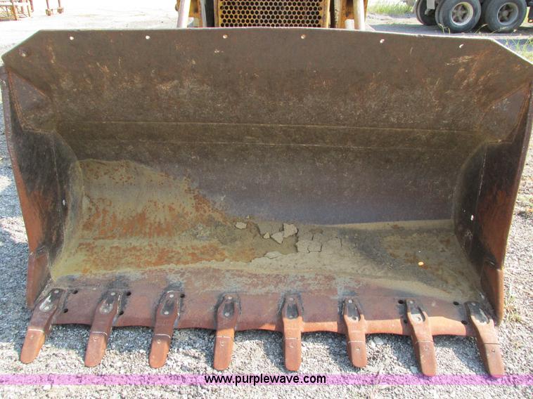 image for item I4250 1970 Caterpillar 955K track loader