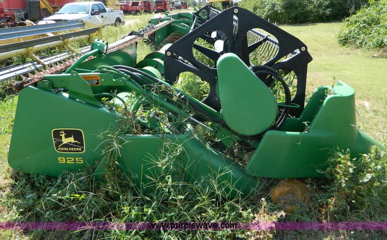 image for item D6023 John Deere 925F flex header