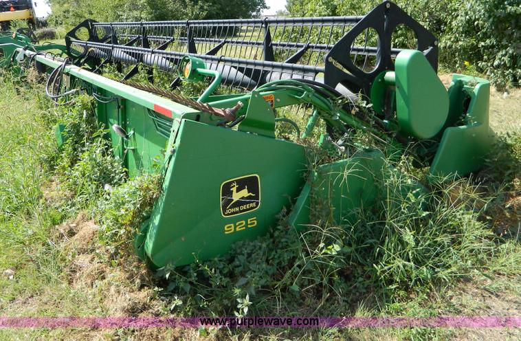 image for item D6023 John Deere 925F flex header