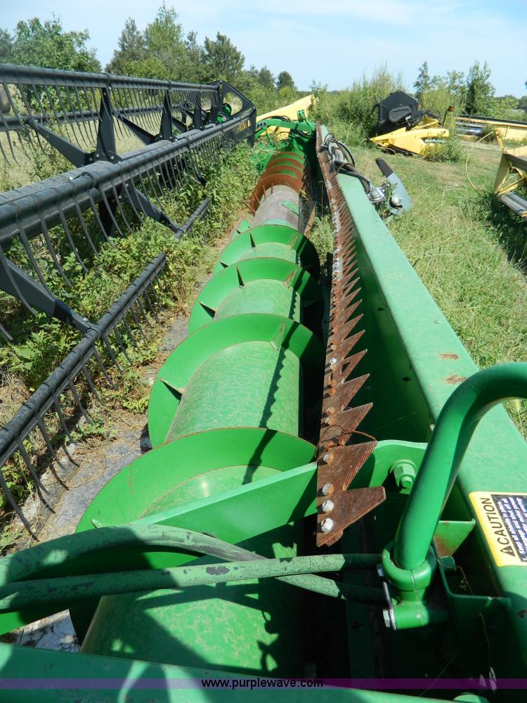image for item D6023 John Deere 925F flex header