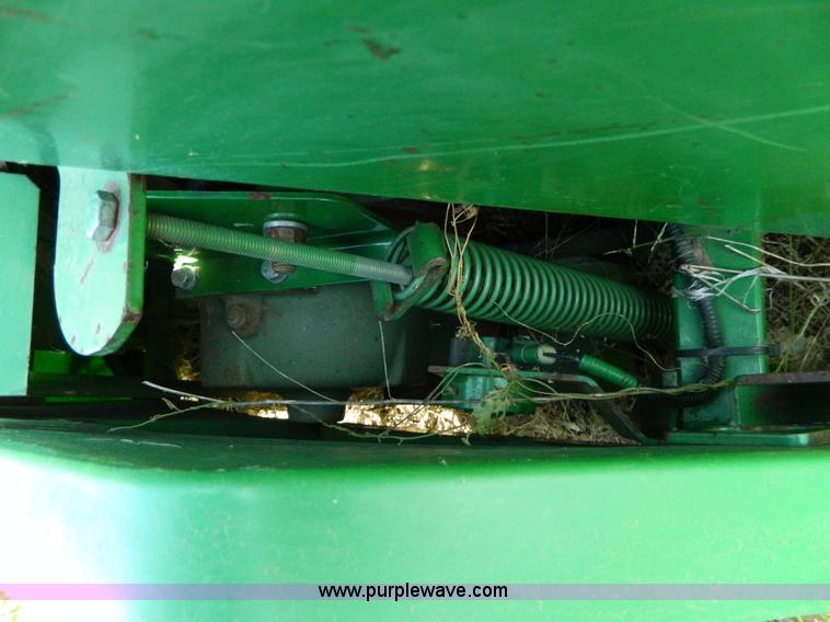 image for item D6023 John Deere 925F flex header