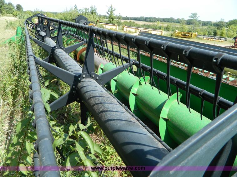 image for item D6023 John Deere 925F flex header