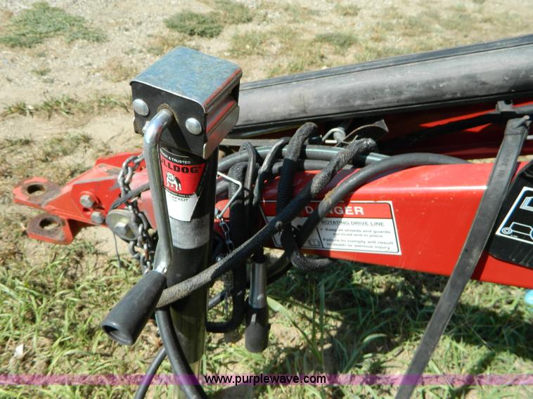 image for item D6028 2003 New Holland BR780 round baler