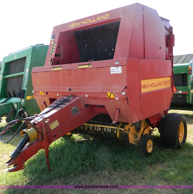image for item D6029 1991 New Holland 660 round baler