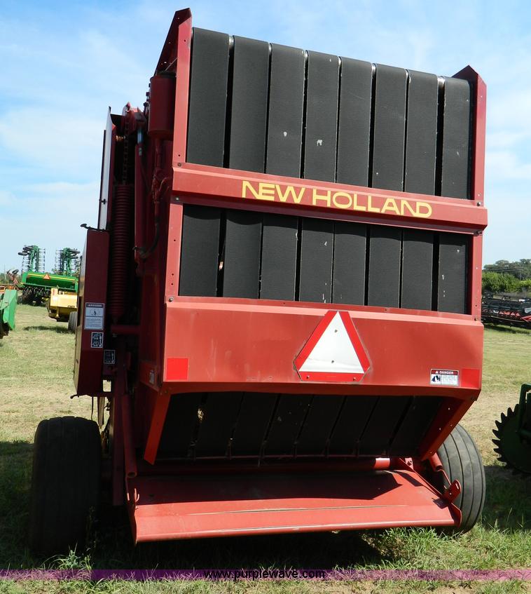 image for item D6029 1991 New Holland 660 round baler