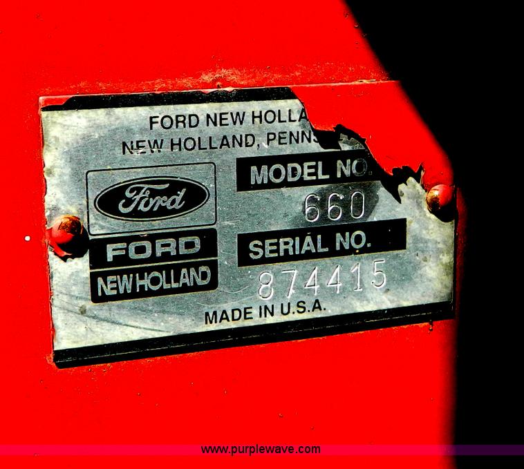 image for item D6029 1991 New Holland 660 round baler