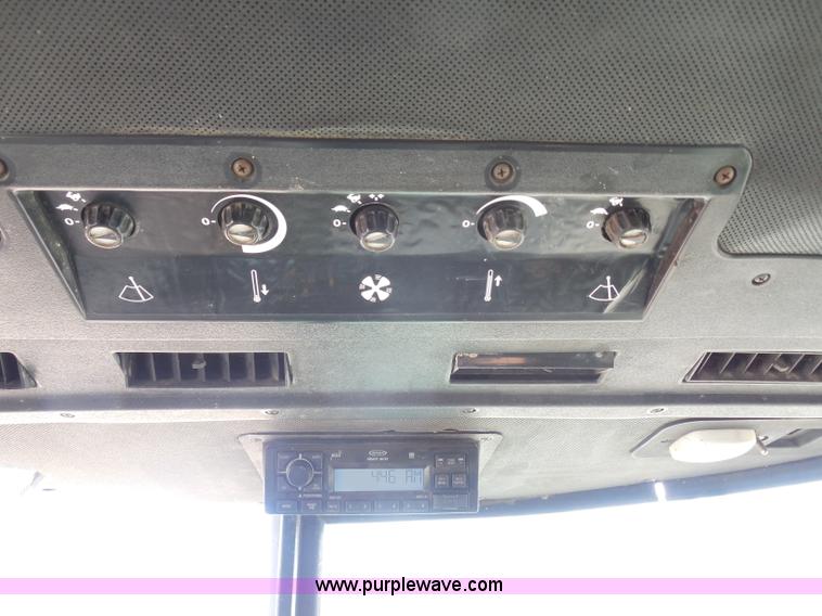 image for item E5159 1978 John Deere 4640 tractor