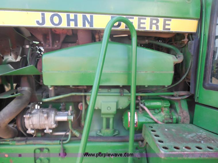image for item E5159 1978 John Deere 4640 tractor