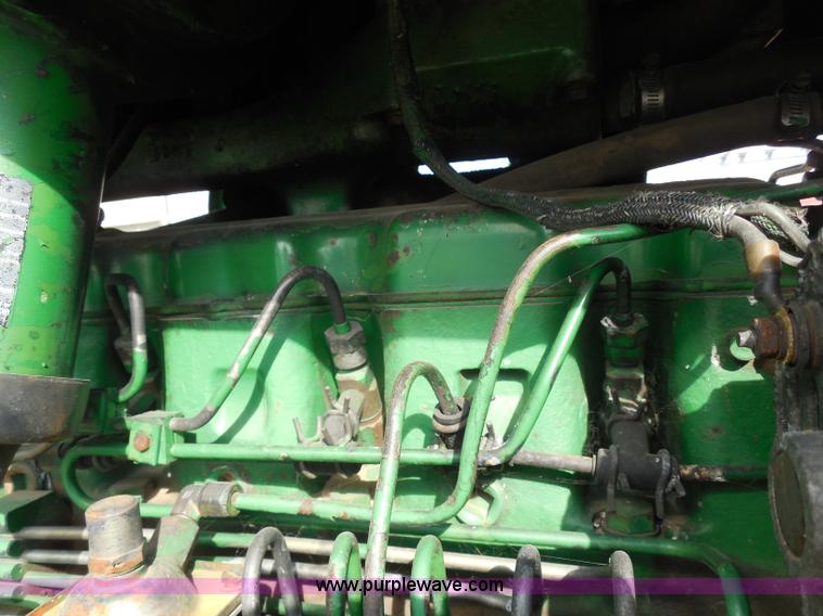 image for item E5159 1978 John Deere 4640 tractor