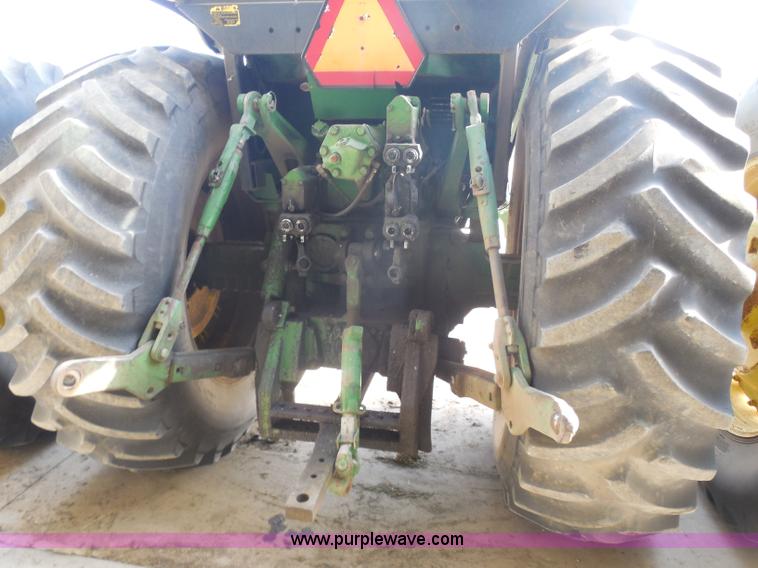 image for item E5159 1978 John Deere 4640 tractor