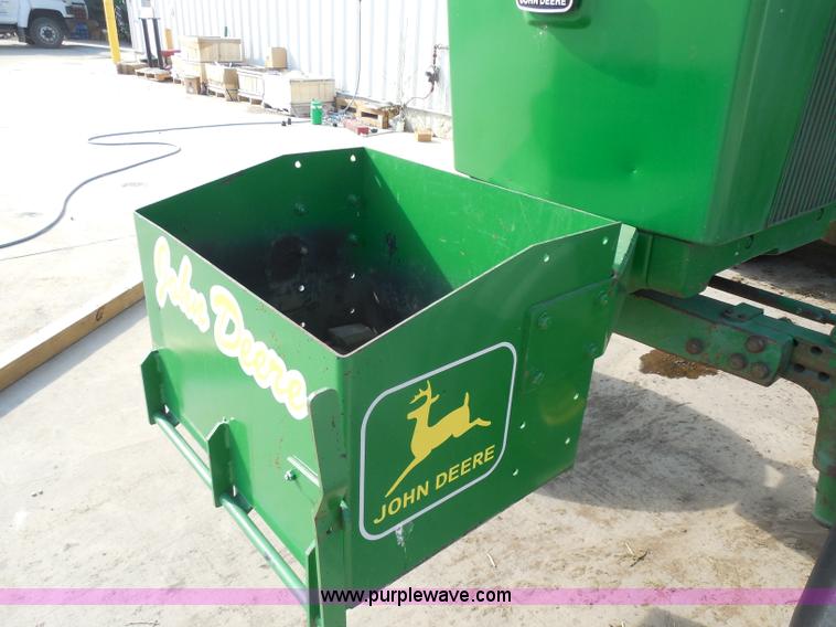 image for item E5159 1978 John Deere 4640 tractor